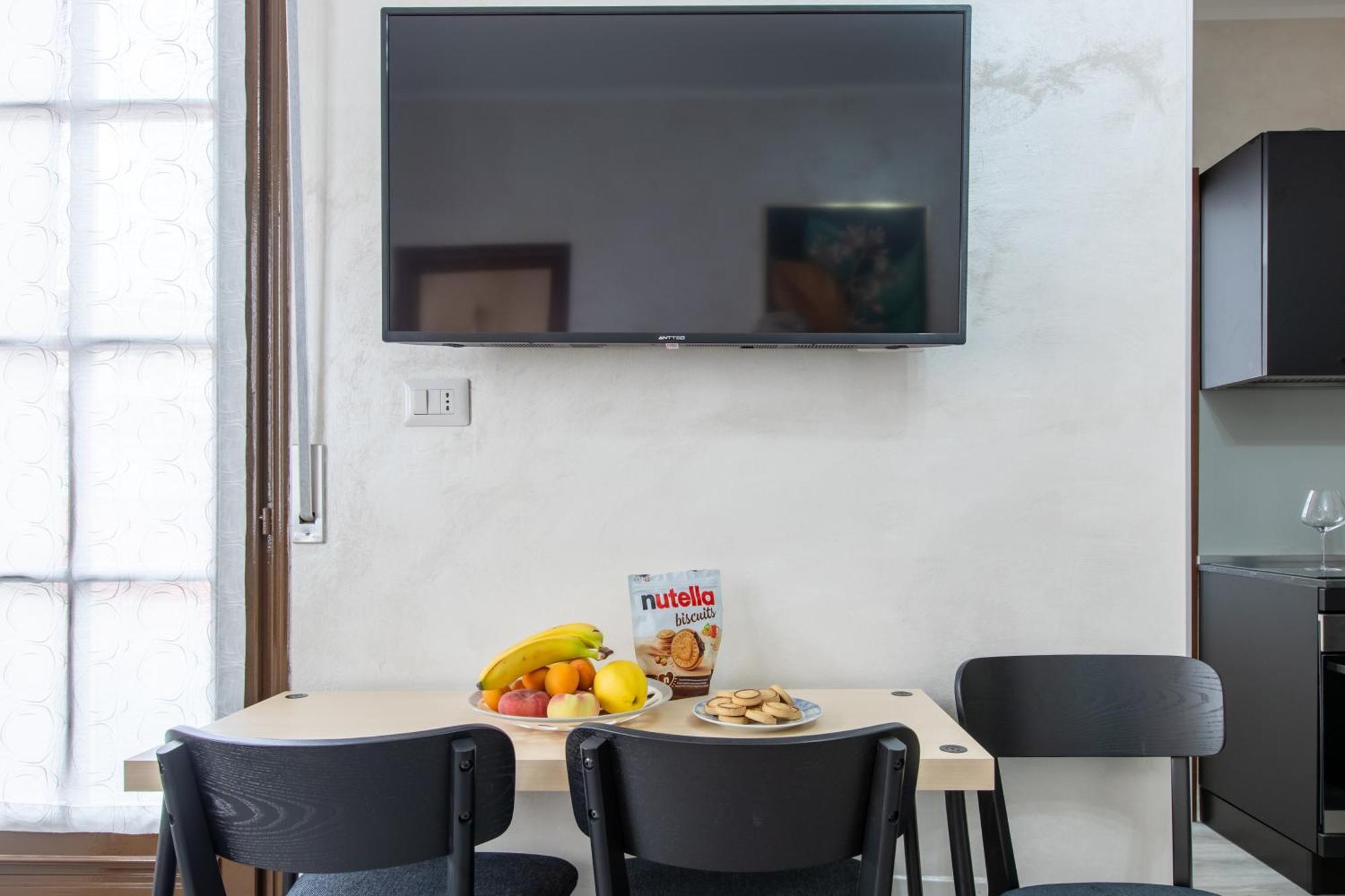 La Dolce Vite Apartment อัลบา ภายนอก รูปภาพ